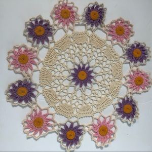 Vintage Doily 14” Round White Lavender Pink Gold